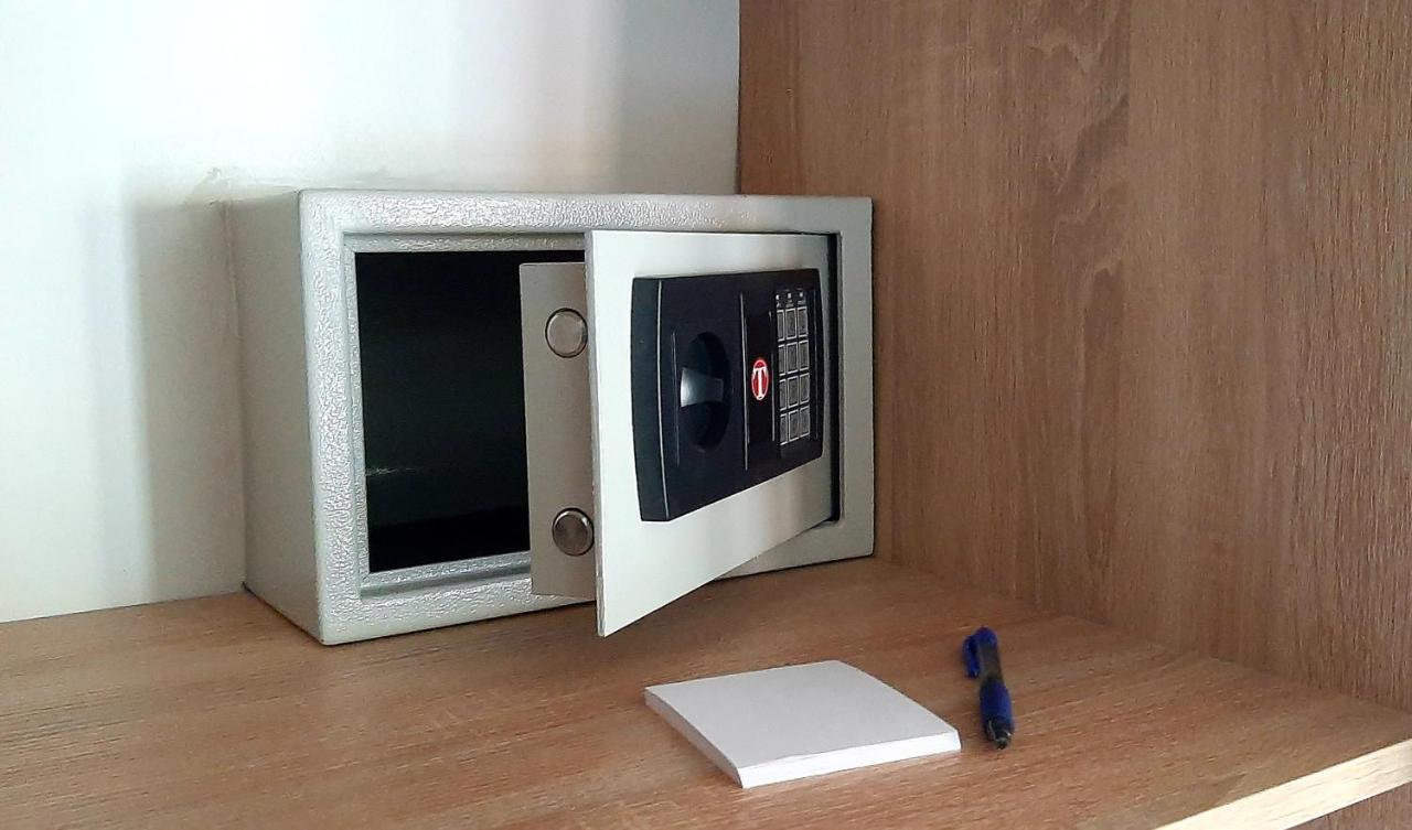 Ric Apartment Budva Bagian luar foto